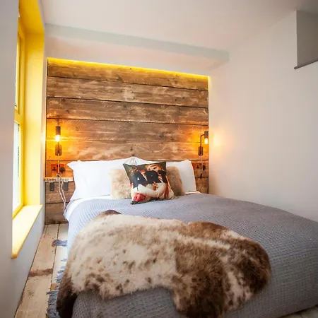 Aparthotel Higgihaus Aparthotel, Clare Street